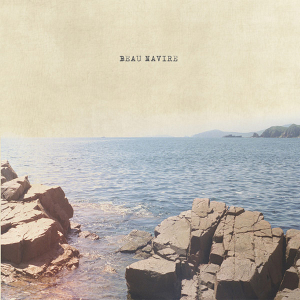 BEAU NAVIRE "Life moves"